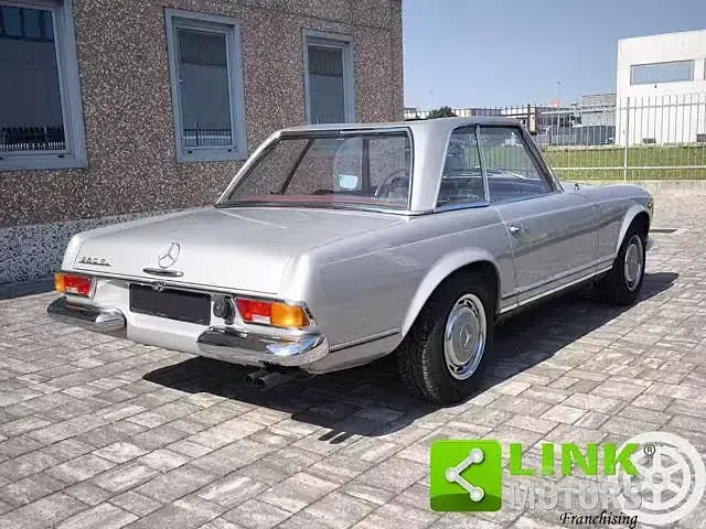 Usata Mercedes SL280 194 CV (142 kW) 1960 Grigio Utilitaria