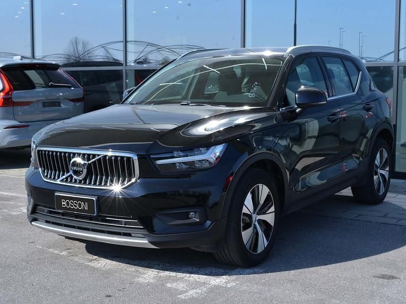 Usata Volvo XC40 Inscription 180 CV (132 kW) 2020 Nero SUV