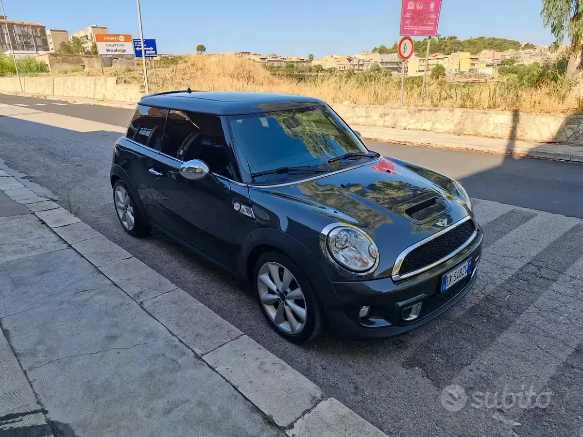 Usata Mini Cooper S Coupé 184 CV (135 kW) 2011 Grigio Coupé