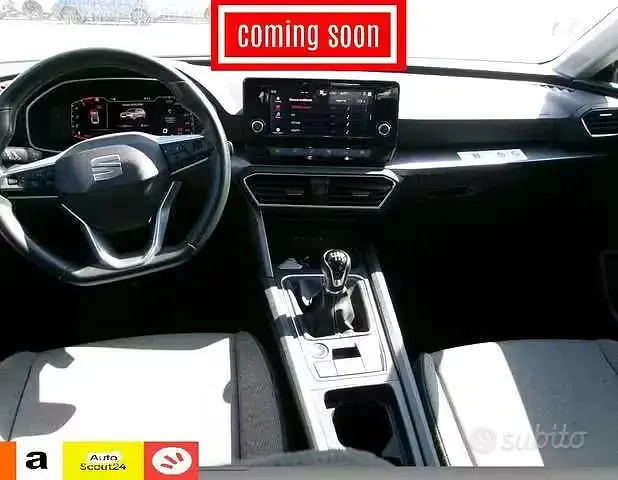 Usata Seat Leon Style 116 CV (85 kW) 2023 Nero Station wagon