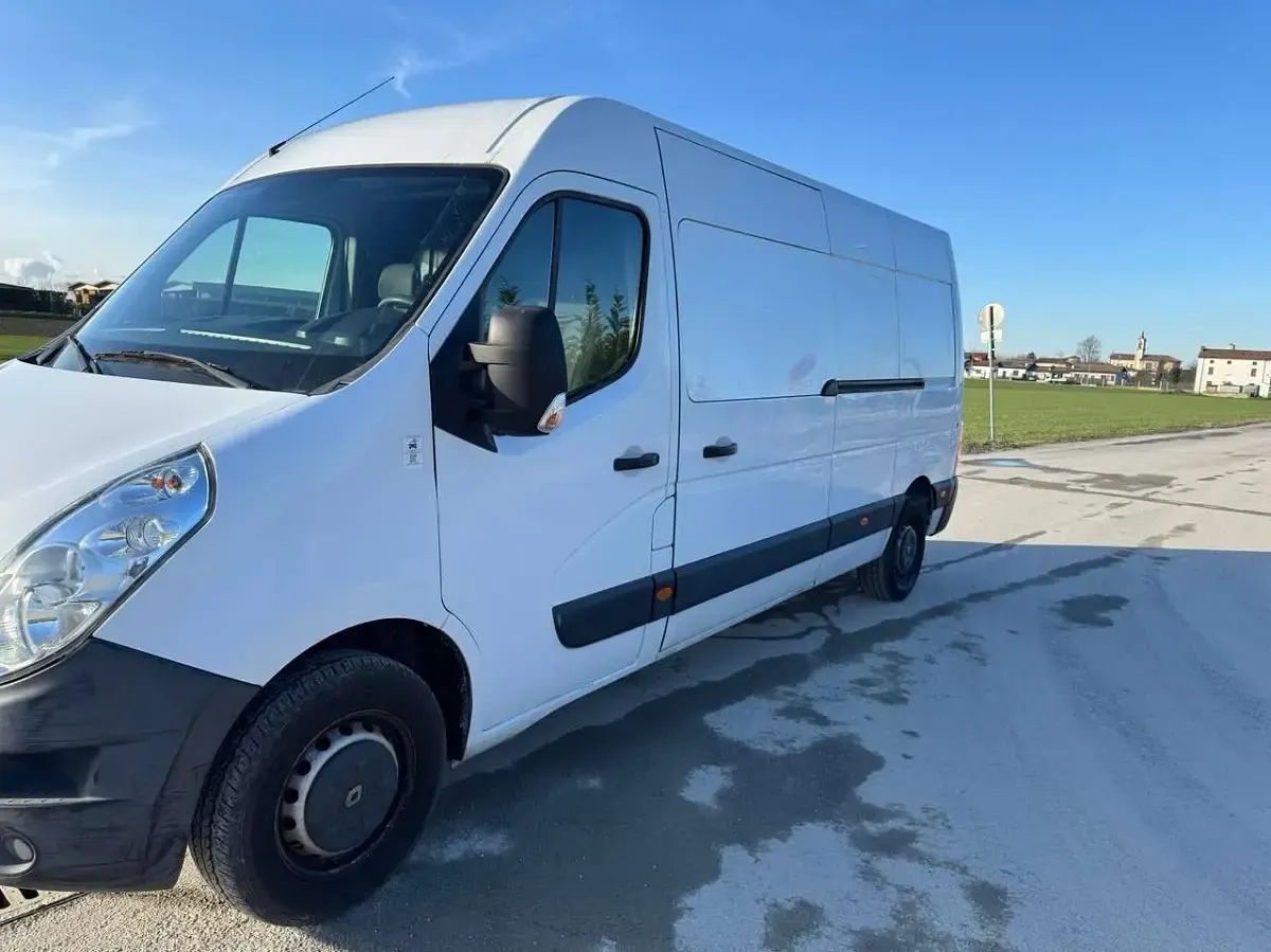Usata Renault Master 131 CV (96 kW) 2019 Bianco Furgone