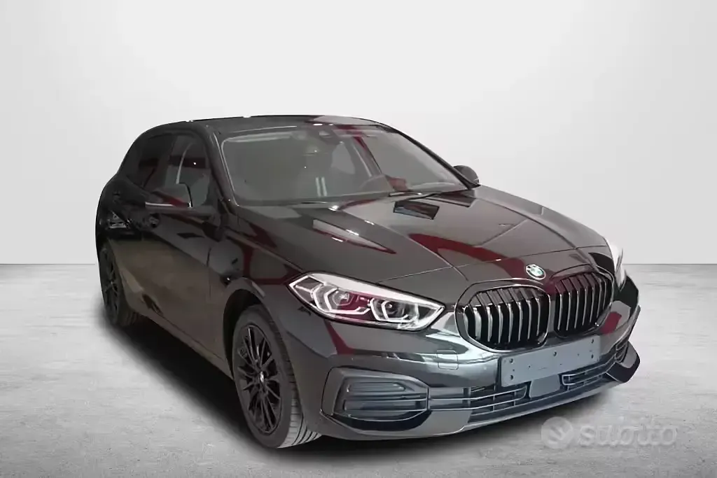 Usata BMW 116 Advantage 116 CV (85 kW) 2022 Nero Utilitaria