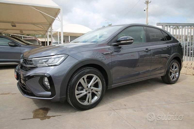 Usata VW Taigo R-line 110 CV (80 kW) 2022 Grigio SUV