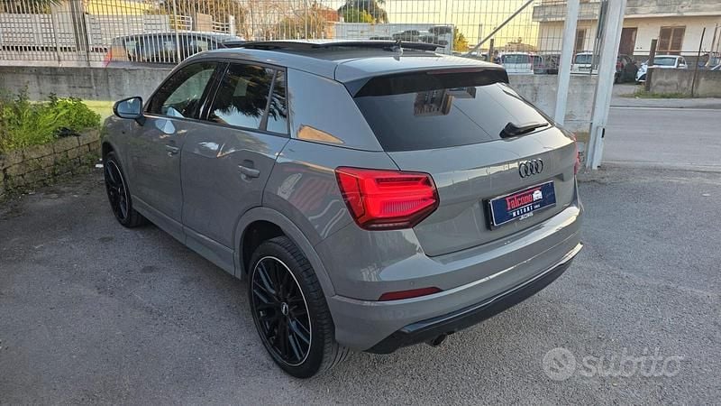 Usata Audi Q2 S-Line 150 CV (110 kW) 2020 Grigio SUV