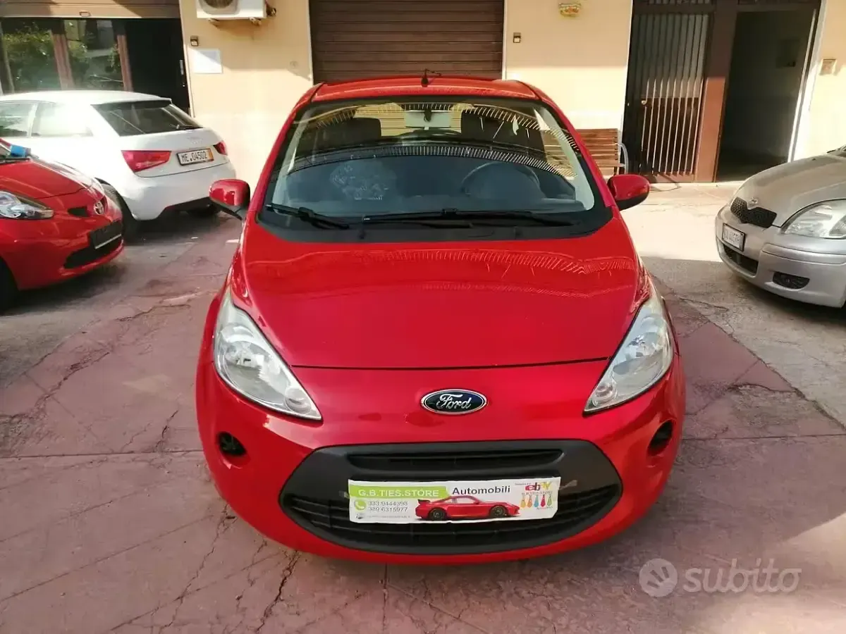 Usata Ford Ka Titanium 69 CV (50 kW) 2014 Rosso Berlina