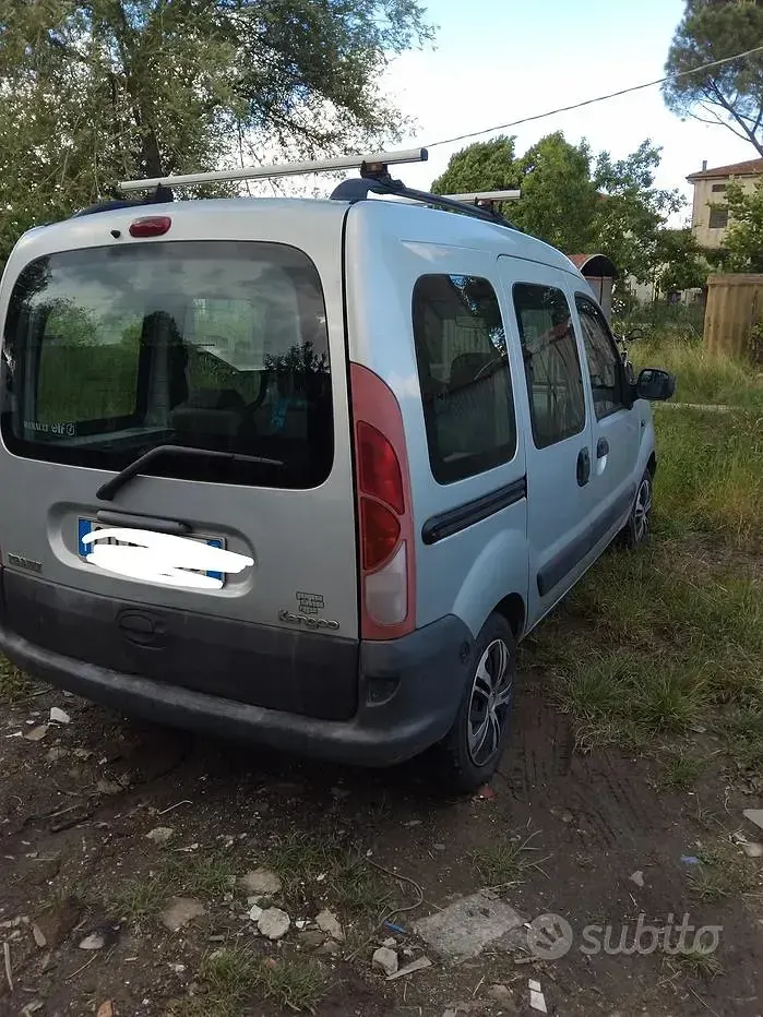Usata Renault Kangoo 75 CV (55 kW) 2003 Grigio Monovolume