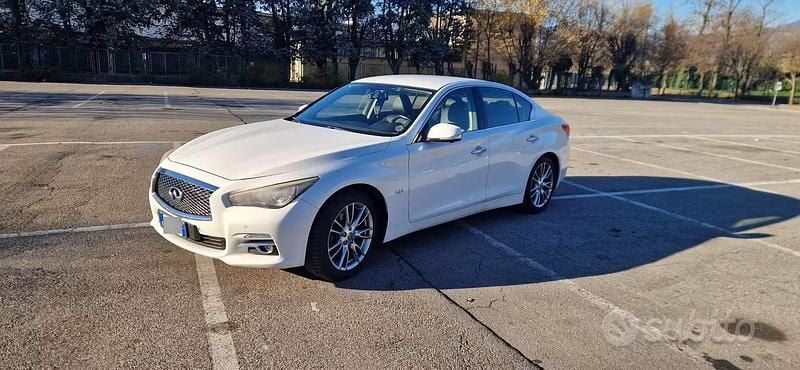 Usata Infiniti Q50 Premium 170 CV (125 kW) 2014 Bianco Berlina