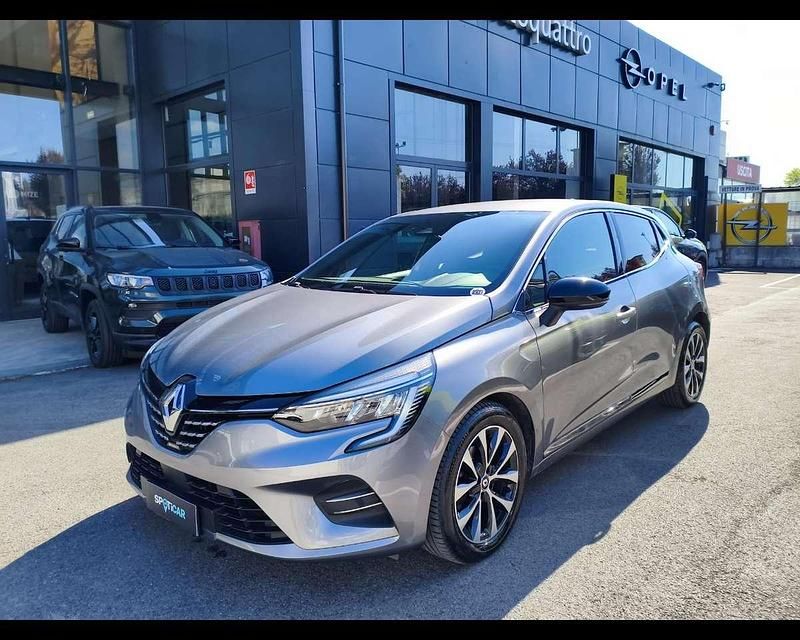 Usata Renault Clio V Techno 101 CV (74 kW) 2023 Grigio Berlina