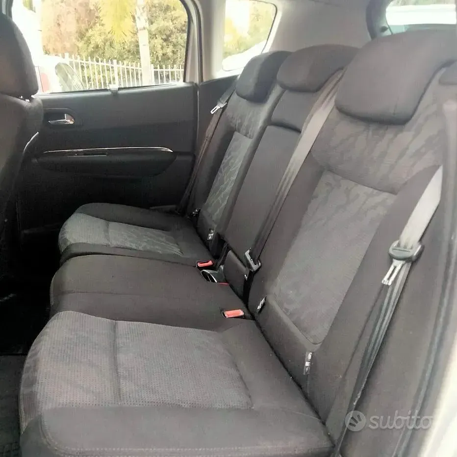 Usata Peugeot 3008 Premium 109 CV (80 kW) 2009 Grigio Station wagon