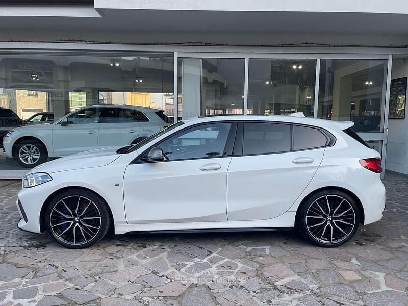 Usata BMW M135 306 CV (225 kW) 2022 Bianco Utilitaria