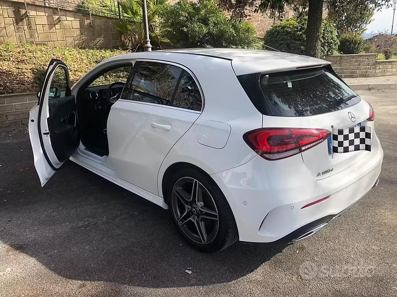 Usata Mercedes A180 Premium 116 CV (85 kW) 2019 Bianco Berlina