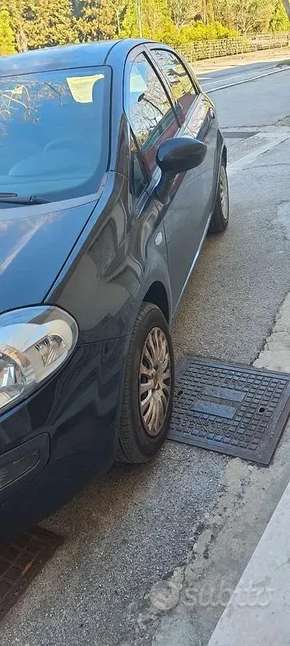 Usata Fiat Punto Evo 65 CV (47 kW) 2010 Nero Utilitaria