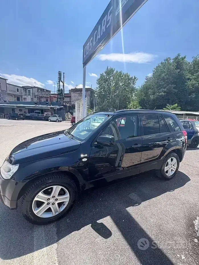 Usata Suzuki Grand Vitara 129 CV (94 kW) 2008 Nero SUV