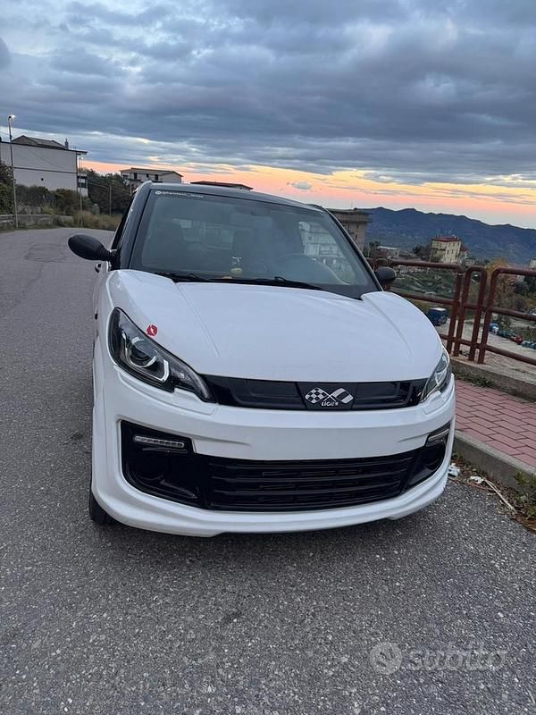 Bianco Usata 2021 Ligier JS50 Due volumi | 7000 € (Super prezzo) - Immagine 1/4