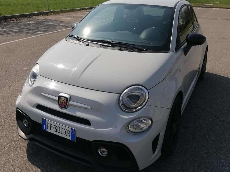 Usata Abarth 595 Pista 160 CV (117 kW) 2018 Grigio Utilitaria