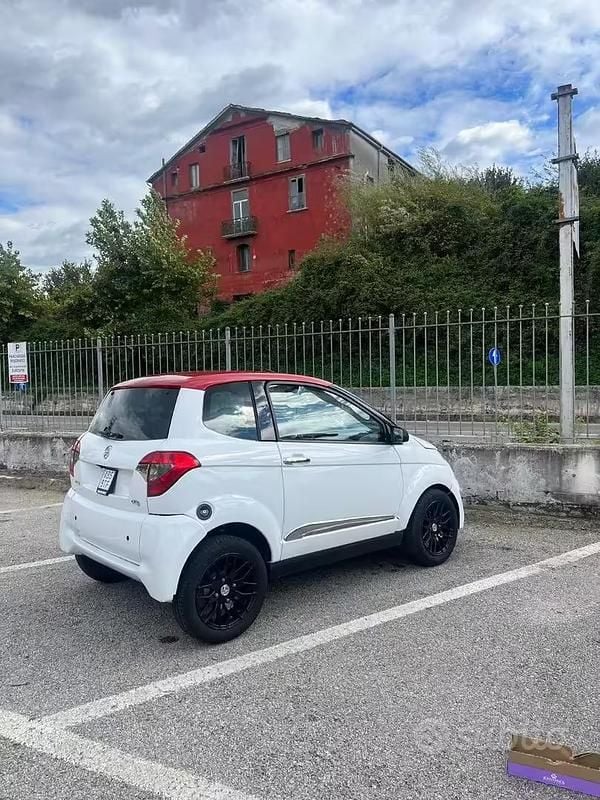 Usata Aixam City 2014 Bianco Utilitaria