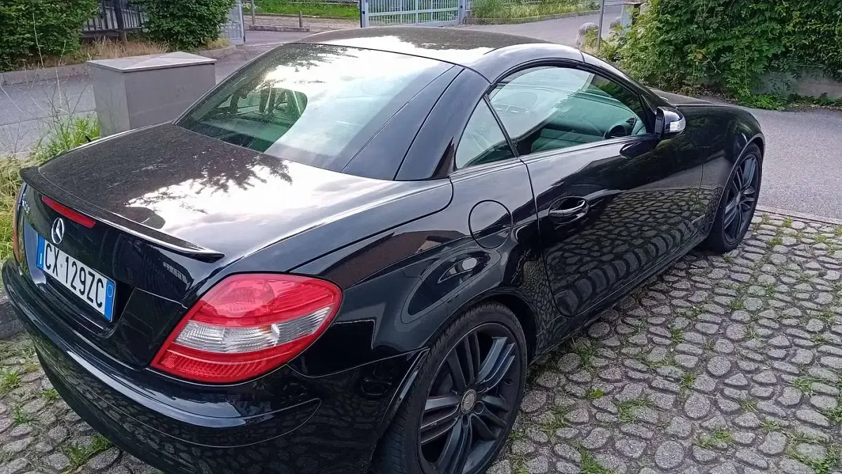 Usata Mercedes SLK200 163 CV (119 kW) 2006 Cabrio