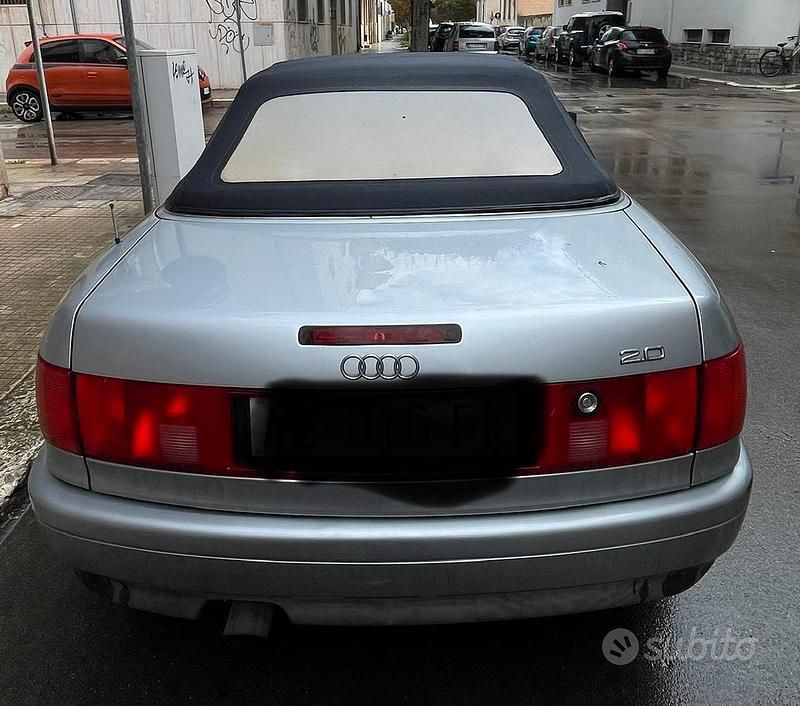 Usata Audi 80 116 CV (85 kW) 1996 Grigio Cabrio