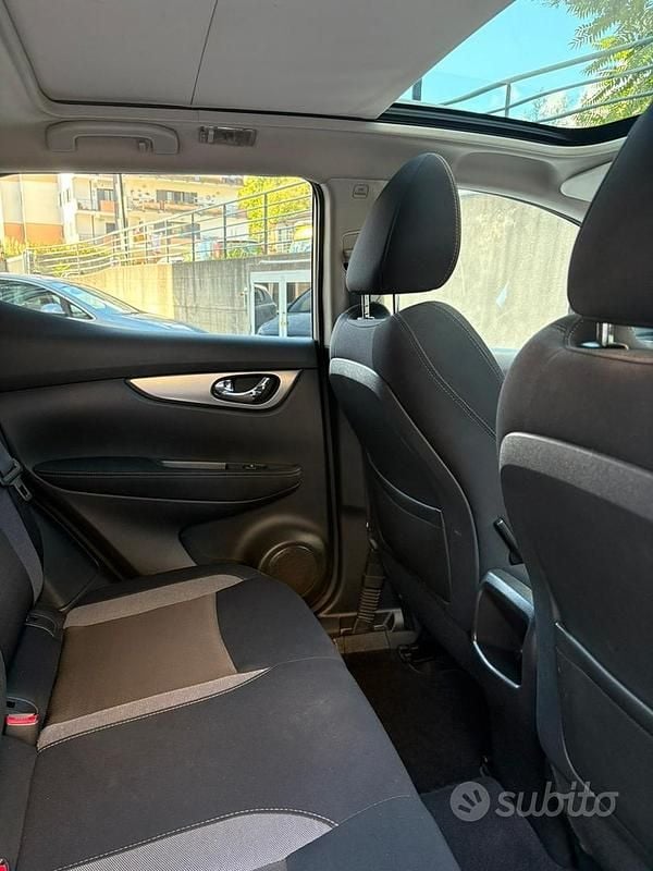 Usata Nissan Qashqai N-Connecta 2018 Bianco SUV