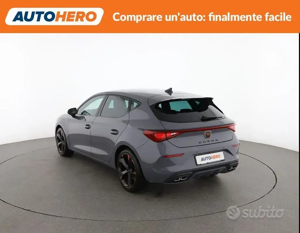 Usata Cupra Leon 150 CV (110 kW) 2024 Grigio Berlina