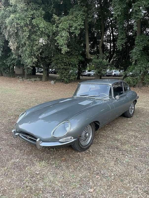 Usata Jaguar E-Type 265 CV (194 kW) 1968