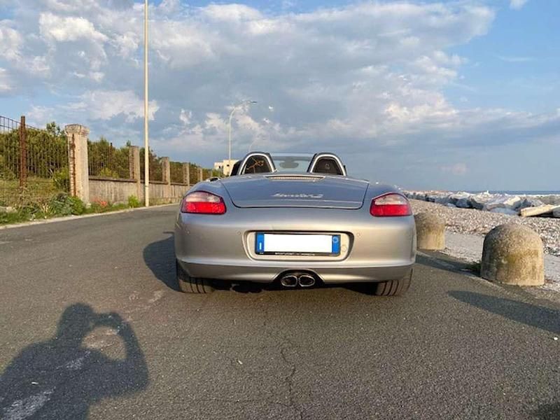 Usata Porsche Boxster 280 CV (205 kW) 2005 Argento Cabrio