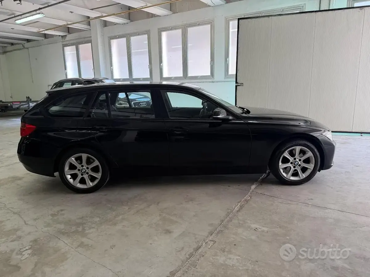 Usata BMW 320 Efficient Dynamics 184 CV (135 kW) 2014 Nero Station wagon