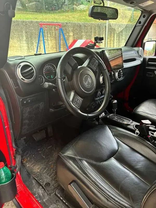 Usata Jeep Wrangler Rubicon 200 CV (147 kW) 2017 Rosso SUV