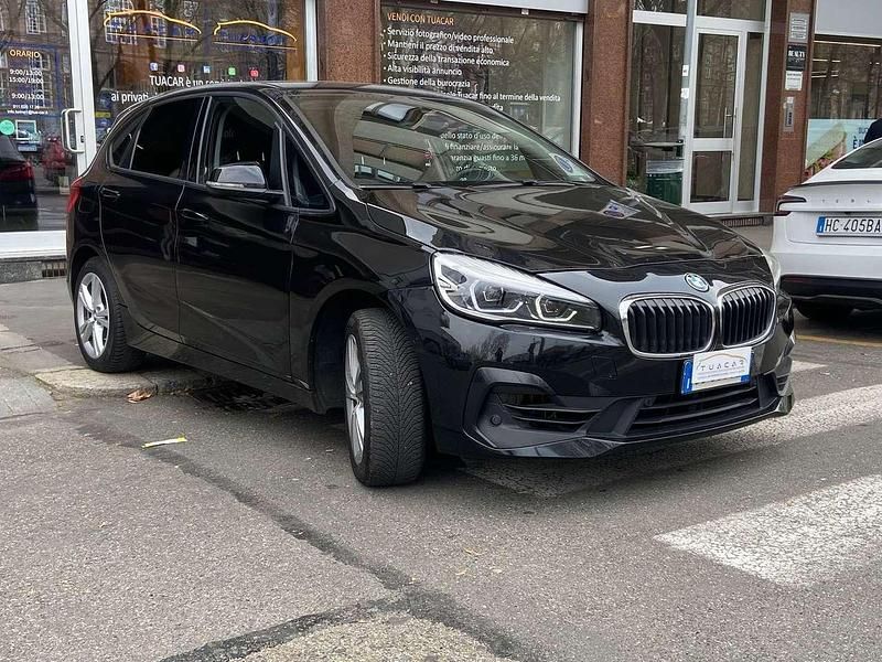 Usata BMW 218 Advantage 140 CV (102 kW) 2020 Nero Station wagon