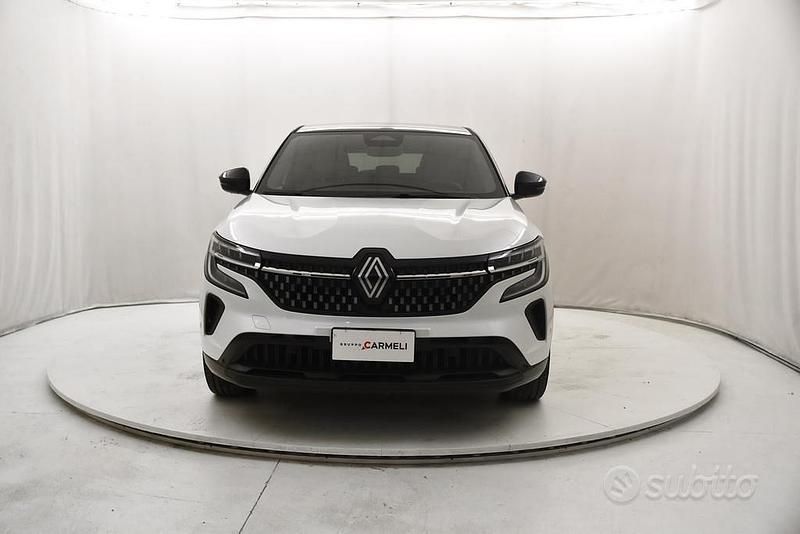 Usata Renault Austral Techno 199 CV (146 kW) 2024 Bianco SUV