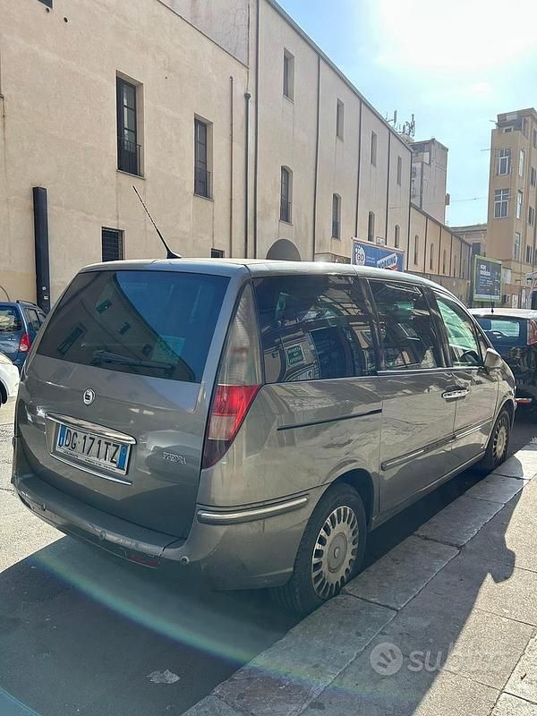 Usata Lancia Phedra 2007 Marrone Monovolume