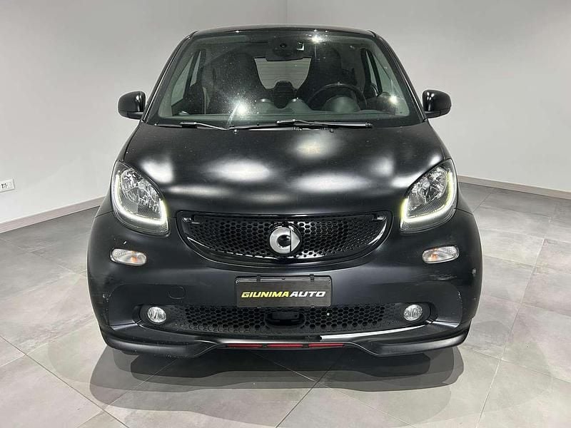 Usata Smart ForTwo Coupé Brabus 41 kW (56 CV) 2020 Nero Utilitaria
