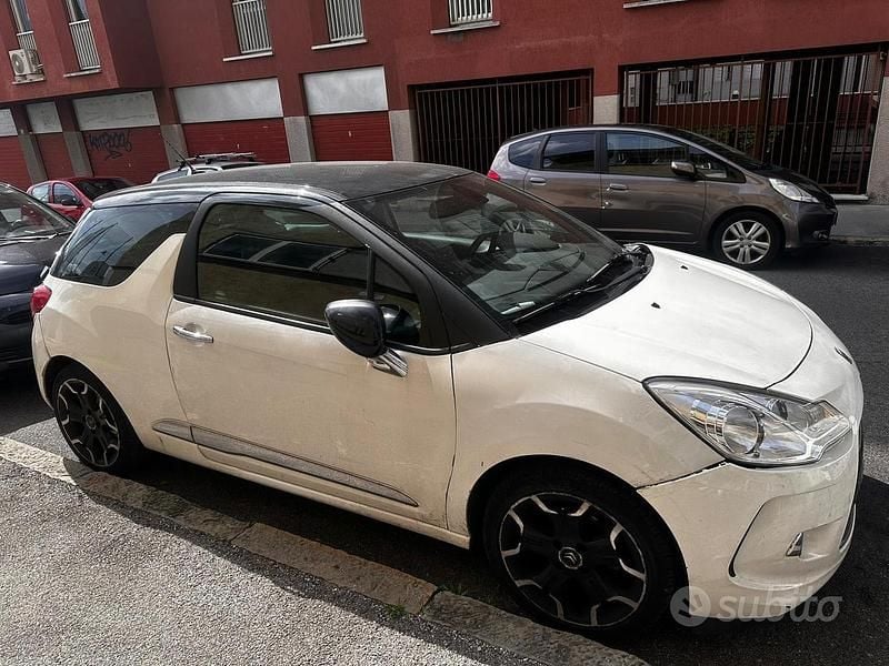 Usata Citroën DS3 92 CV (67 kW) 2011 Utilitaria
