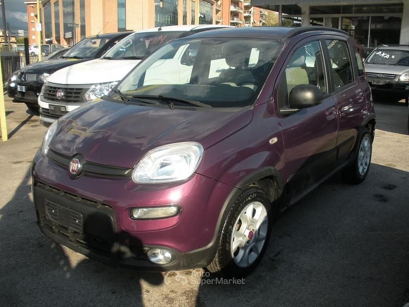 Usata Fiat Panda 84 CV (61 kW) 2013 Viola Utilitaria