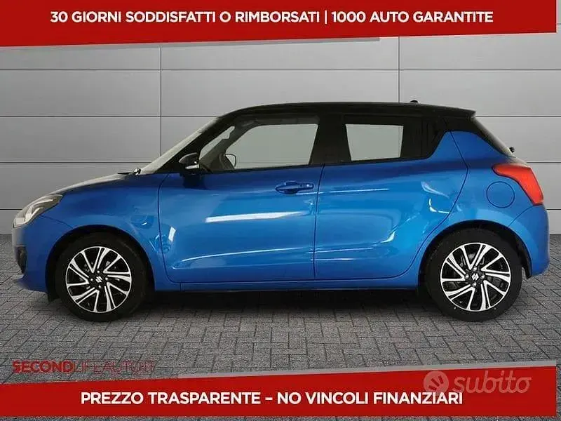 Usata Suzuki Swift 83 CV (61 kW) 2024 Blu Utilitaria