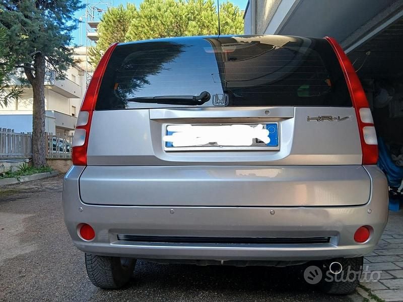 Usata Honda HR-V 105 CV (77 kW) 2003 Grigio SUV