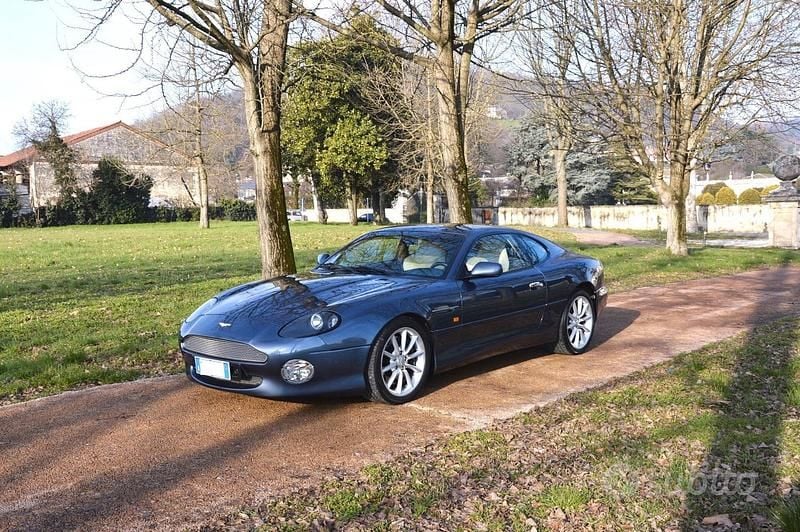 Usata Aston Martin Vantage 420 CV (308 kW) 2002 Blu Coupé