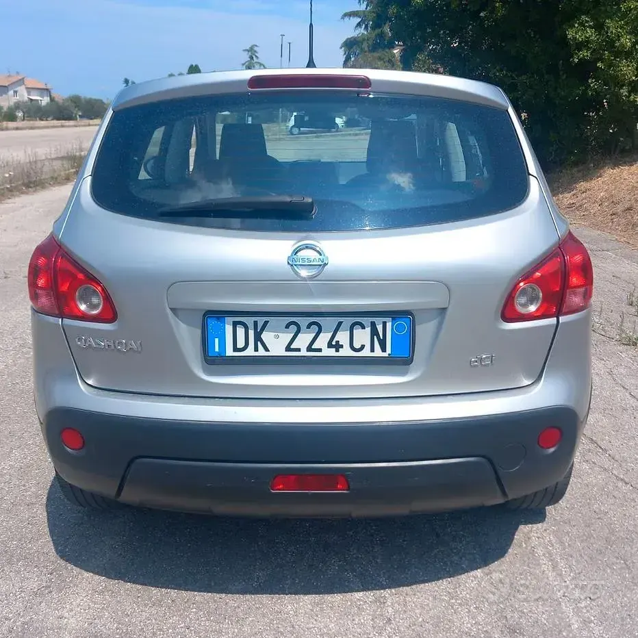 Usata Nissan Qashqai 106 CV (77 kW) 2007 Grigio SUV