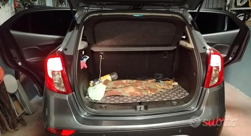 Usata Opel Mokka 136 CV (100 kW) 2019 Grigio SUV