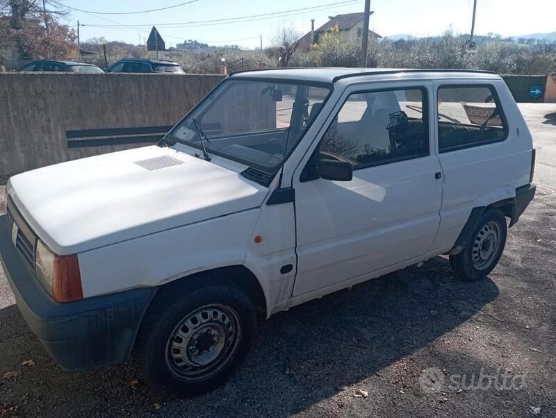 Usata Fiat Panda 34 CV (25 kW) 1998 Bianco Utilitaria