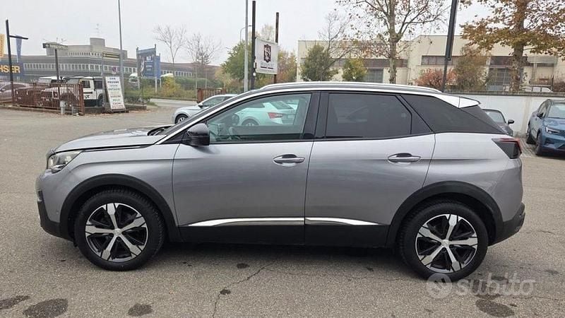 Usata Peugeot 3008 Allure 131 CV (96 kW) 2019 Grigio SUV
