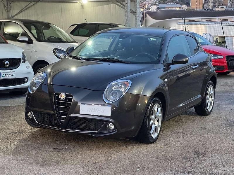 Usata Alfa Romeo MiTo Distinctive 84 CV (61 kW) 2014 Grigio Utilitaria
