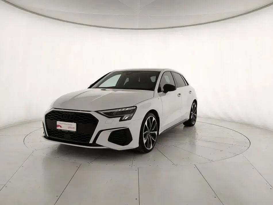 Usata Audi A3 S-Line 150 CV (110 kW) 2023 Berlina