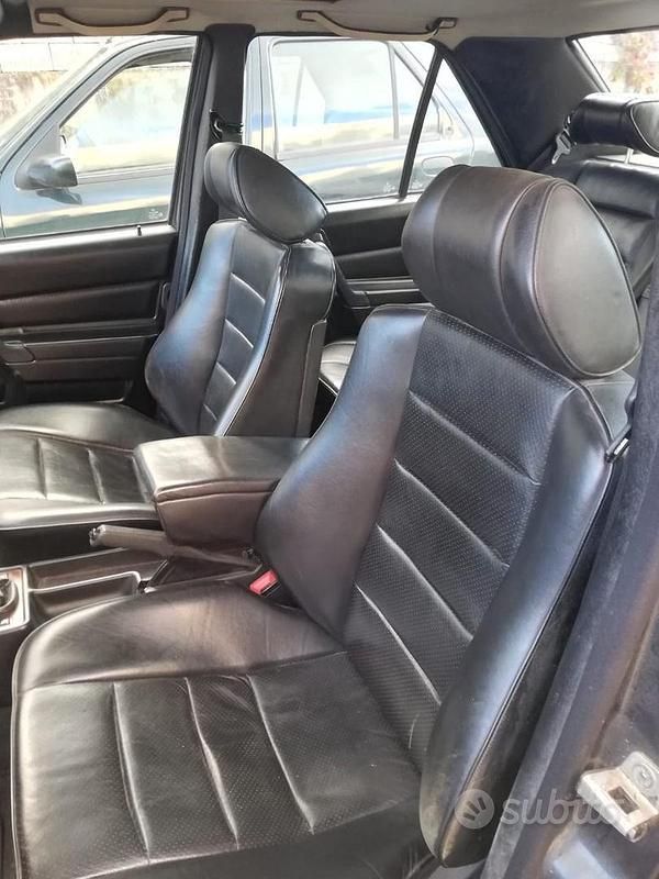 Usata Mercedes 190 185 CV (136 kW) 1988 Nero Berlina