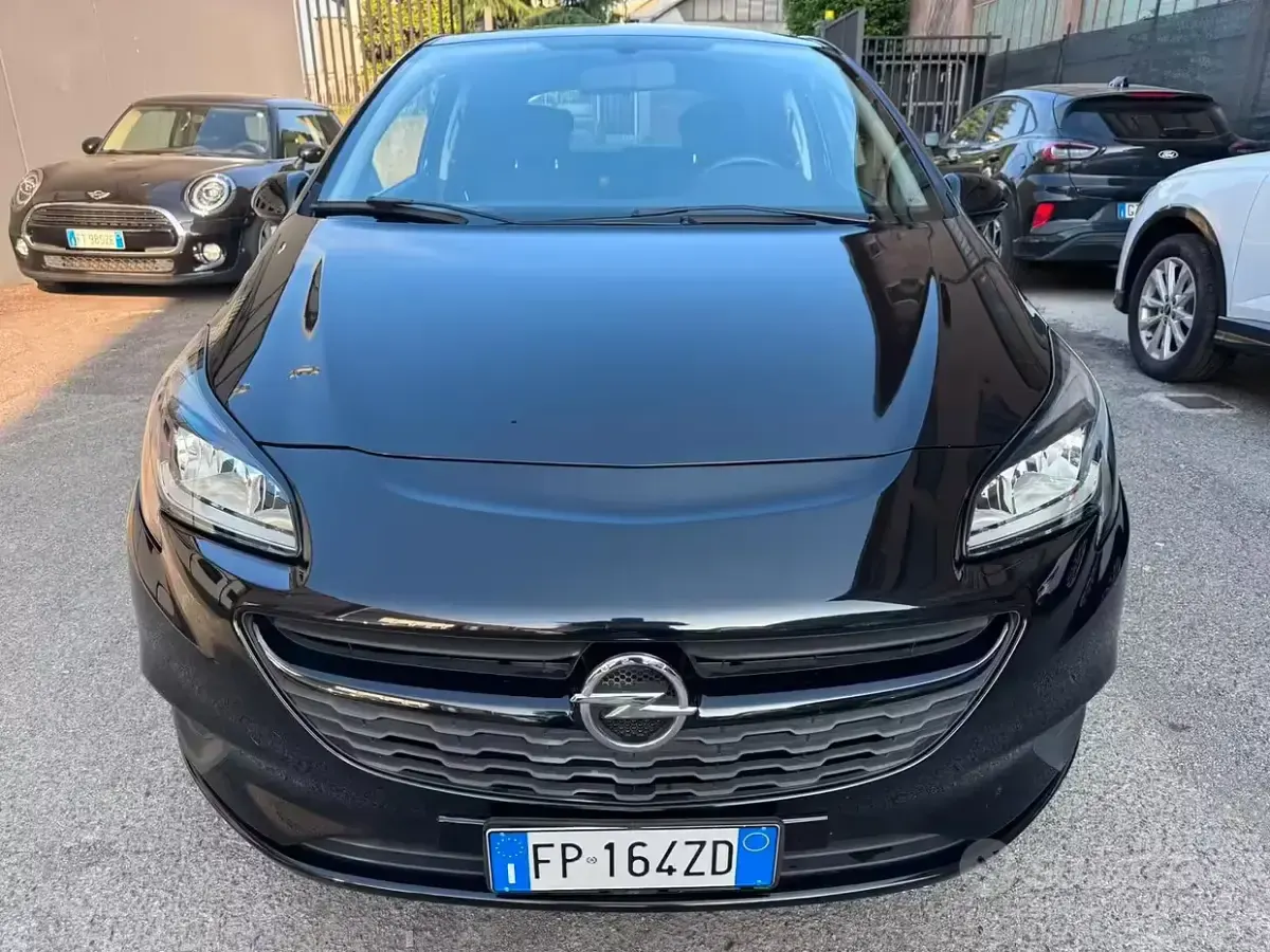 Usata Opel Corsa Edition 69 CV (50 kW) 2018 Nero Utilitaria