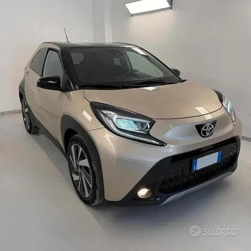 Usata Toyota Aygo X 72 CV (52 kW) 2022 SUV