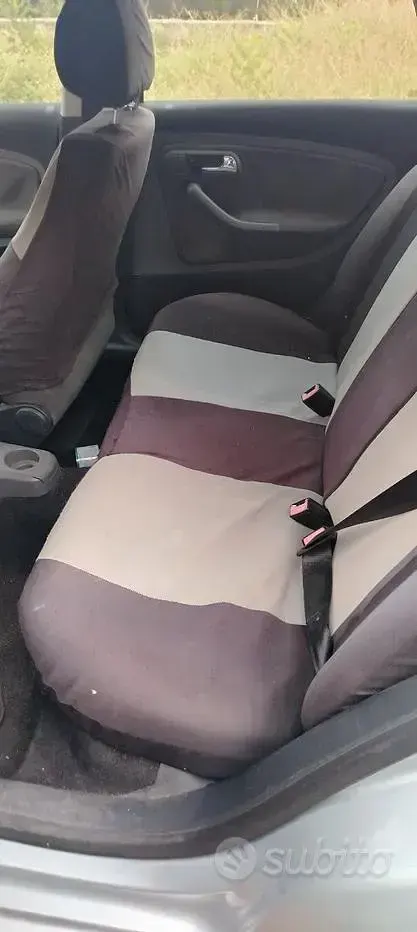 Usata Seat Ibiza 75 CV (55 kW) 2007 Grigio Utilitaria