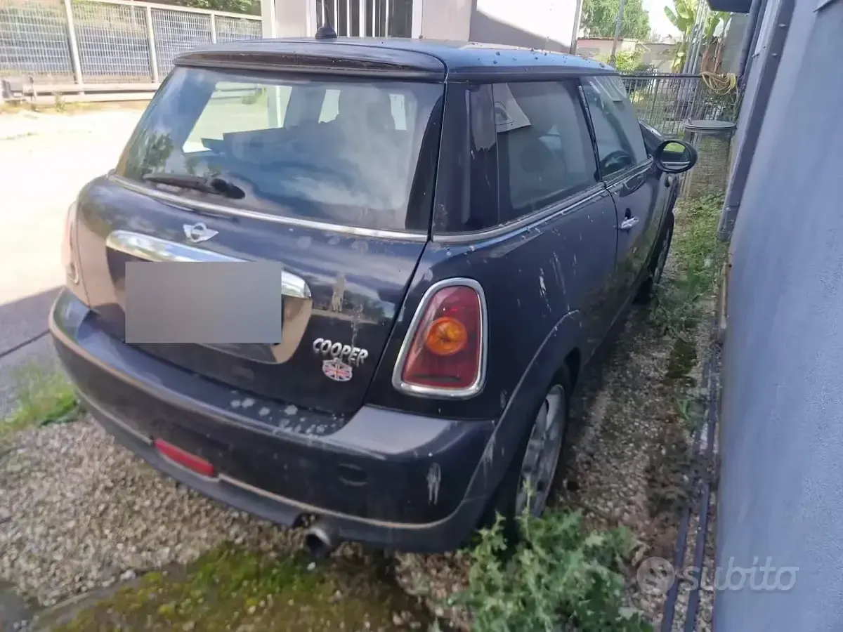 Usata Mini Cooper 120 CV (88 kW) 2007 Nero Utilitaria