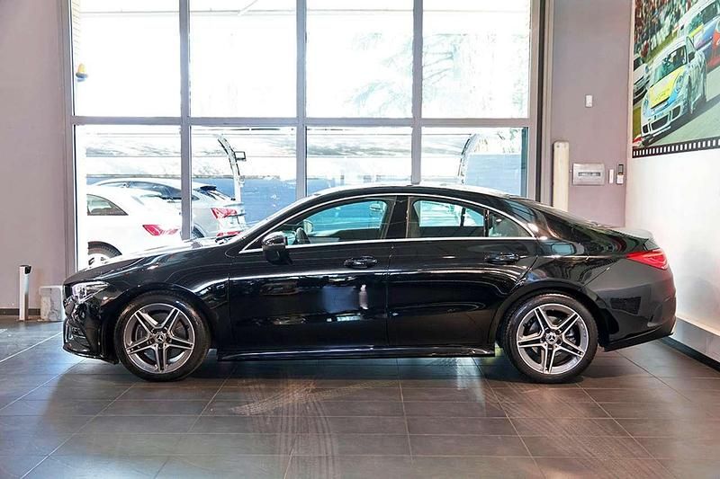 Usata Mercedes CLA220 Premium 190 CV (139 kW) 2023 Nero Berlina