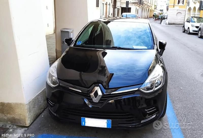 Usata Renault Clio IV 75 CV (55 kW) 2016 Nero Berlina
